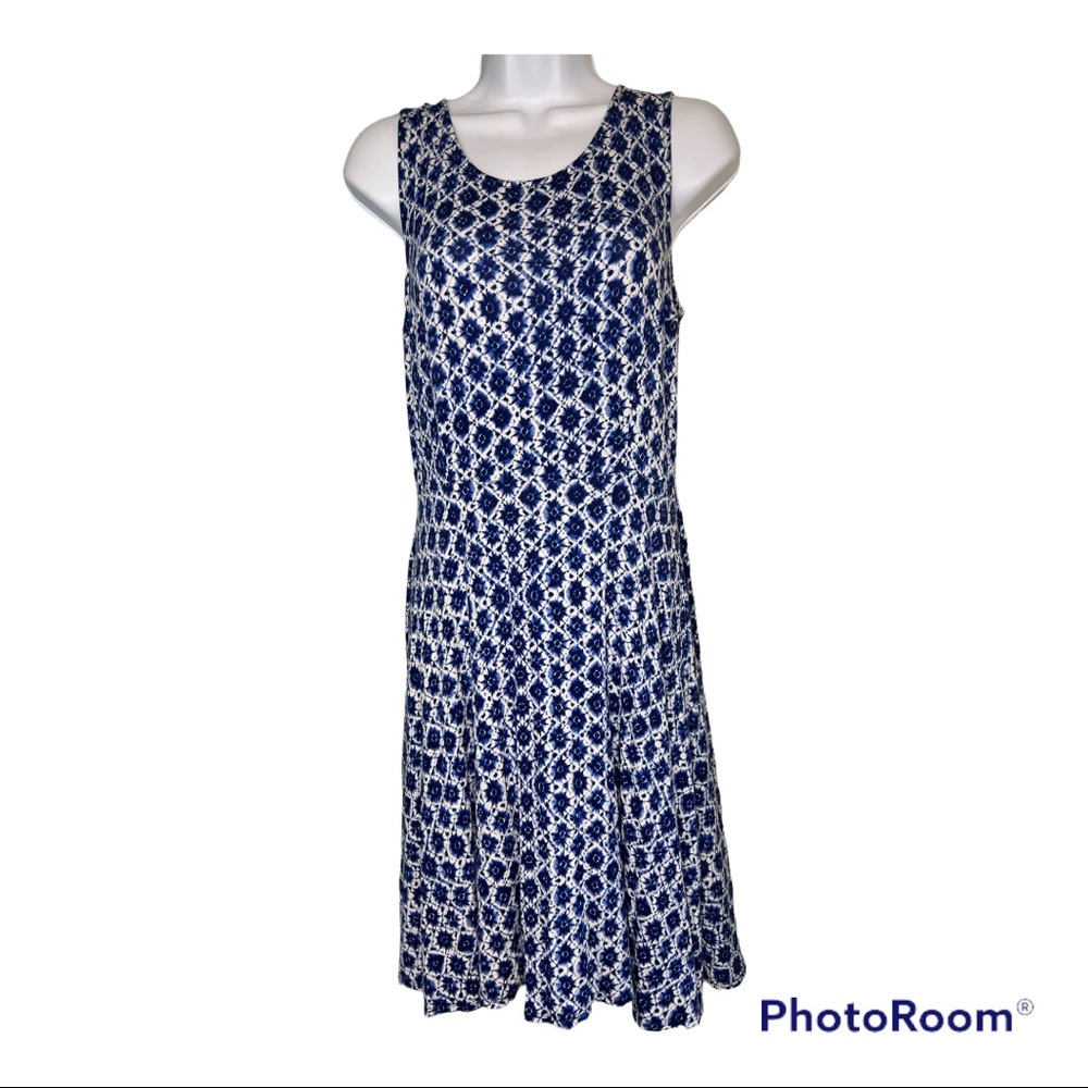 a.n.a. Fit and flare dress